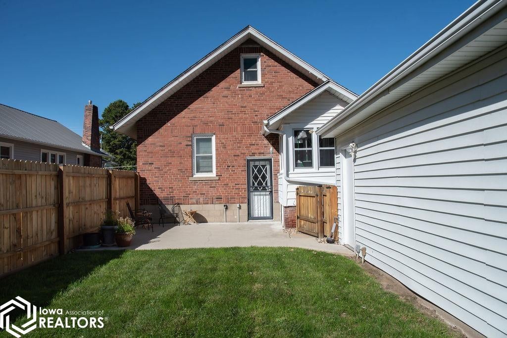 Photo of 1206 Greenwood, Ottumwa, IA 52501 (MLS # 6343479)