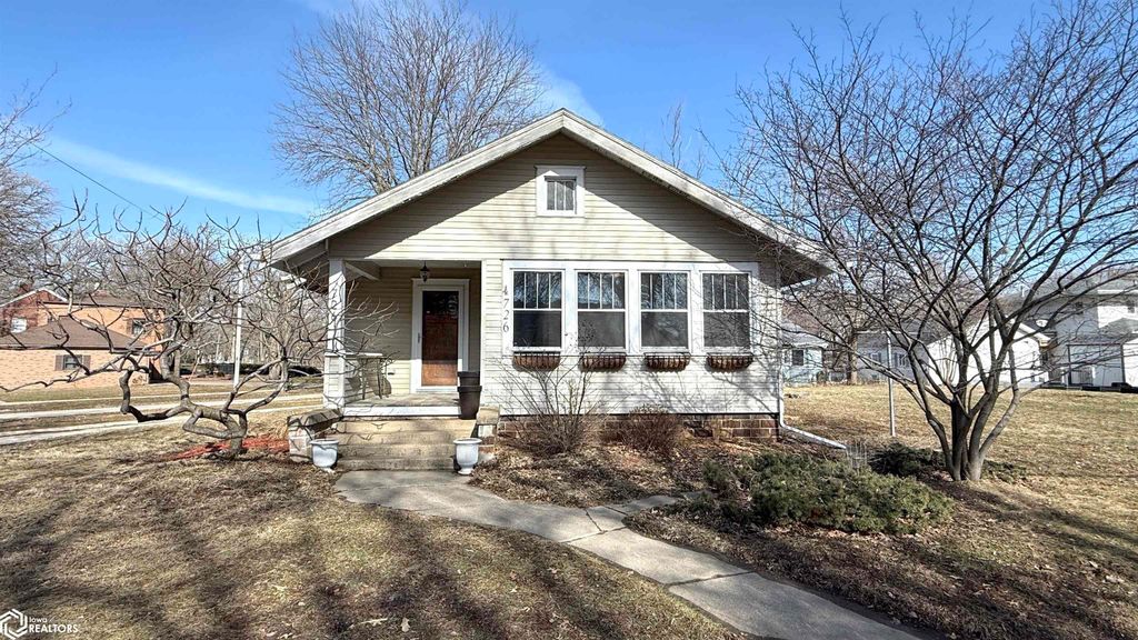 Photo of 726 1st Street SW, Mason City, IA 50401 (MLS # 6335585)