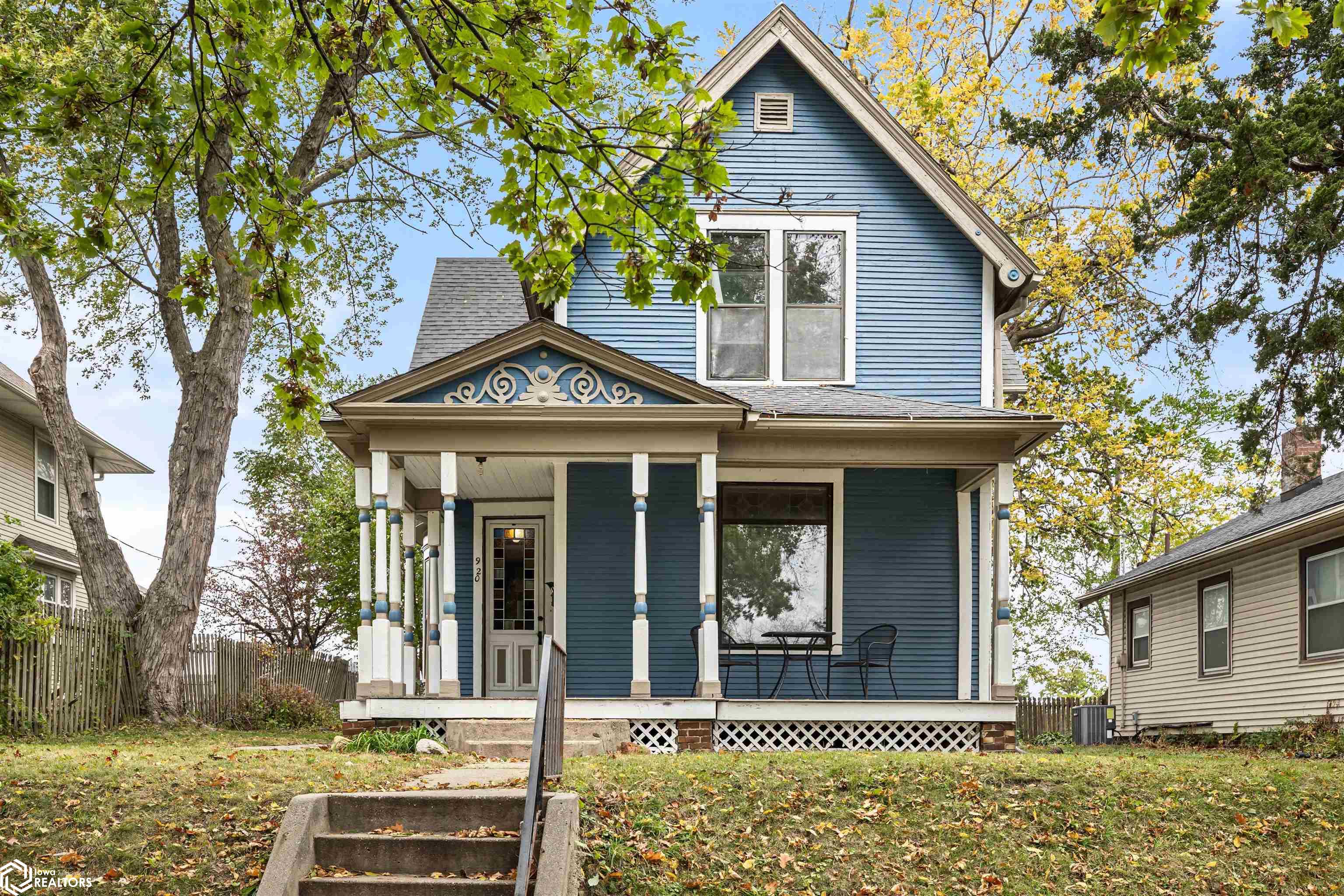 Photo 1 of 28 — 920 18Th Street, Des Moines, IA 50314