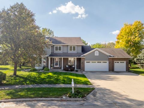 6 Deer Creek Ct Mason City IA 50401