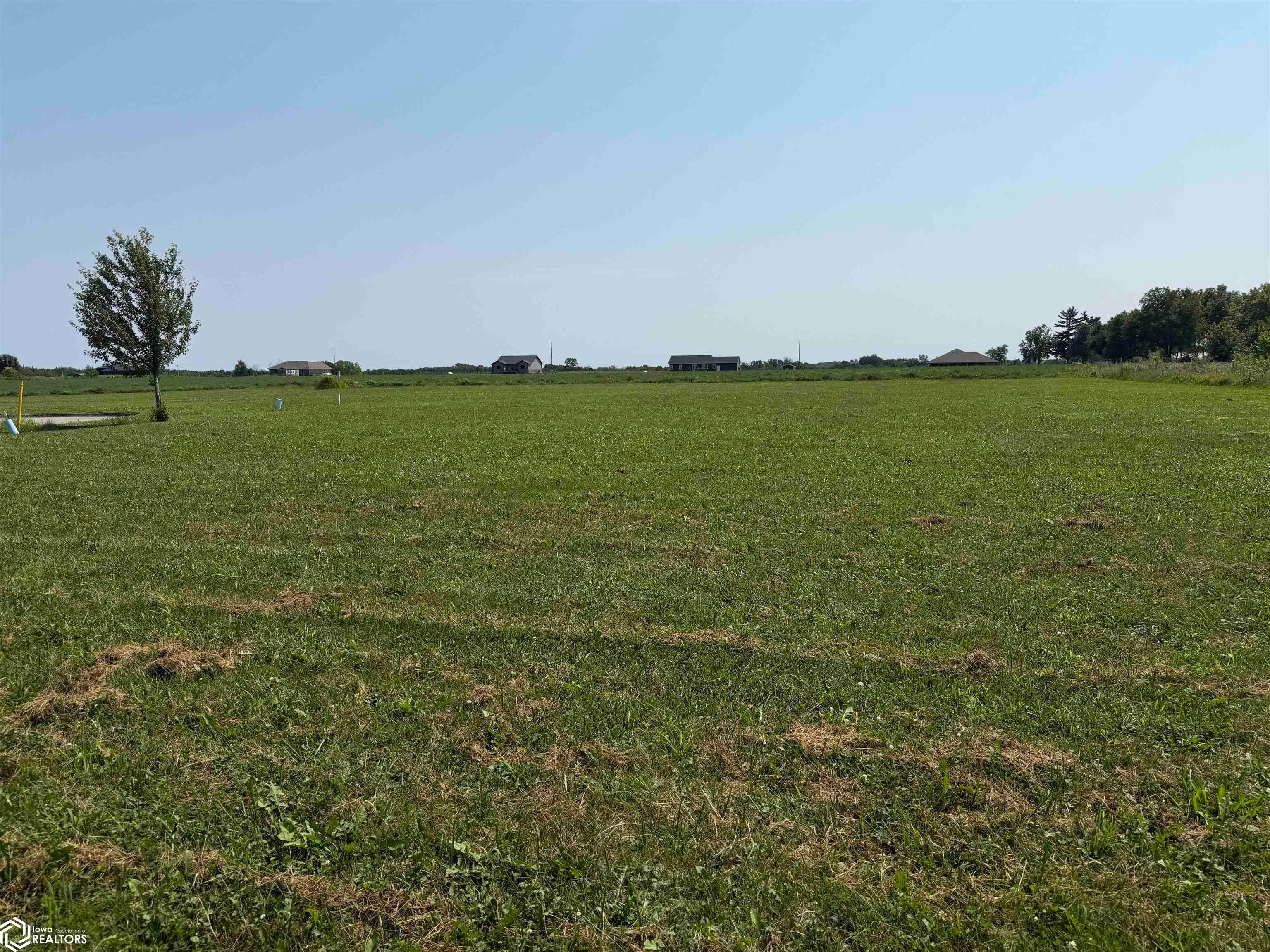 Lot 16 Benton Avenue E