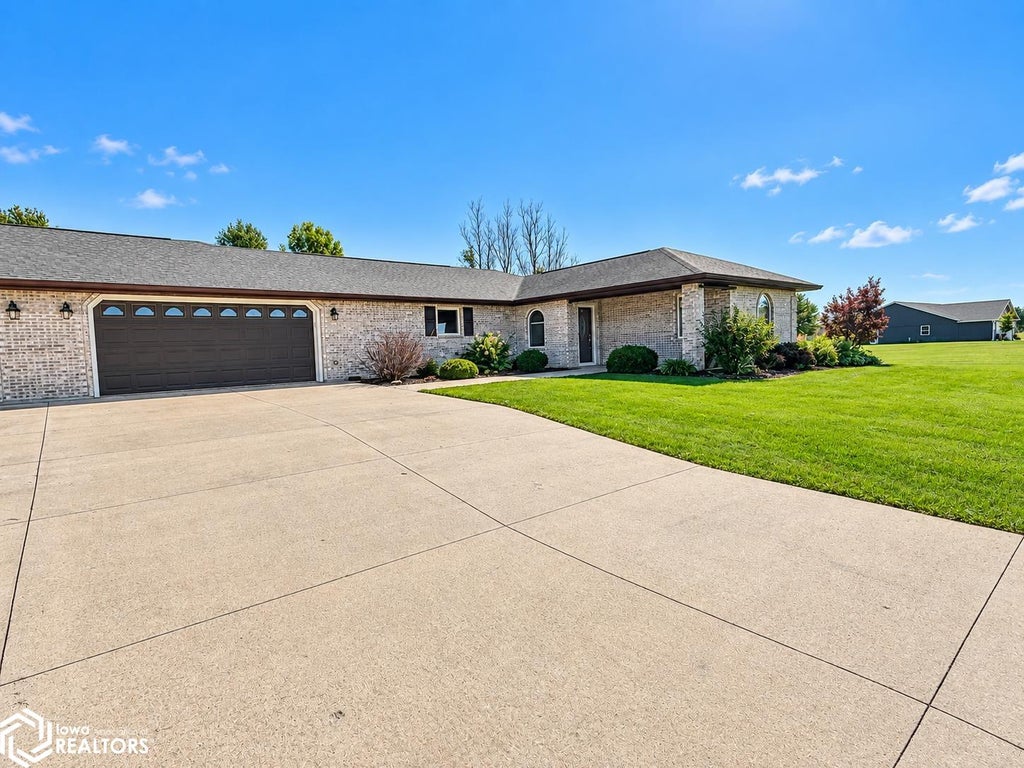 Photo of 904 S 5th Street, Wapello, IA 52653 (MLS # 6343470)