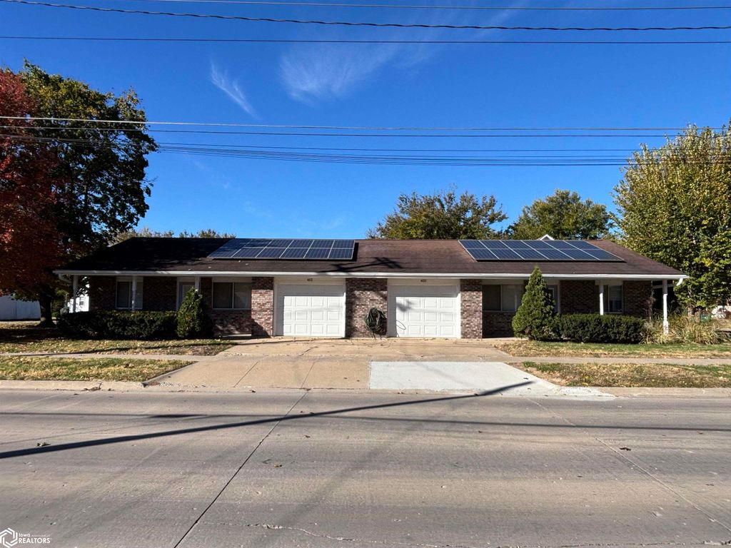 Photo of 400 and 402 S D Street, Fairfield, IA 52556 (MLS # 6333460)