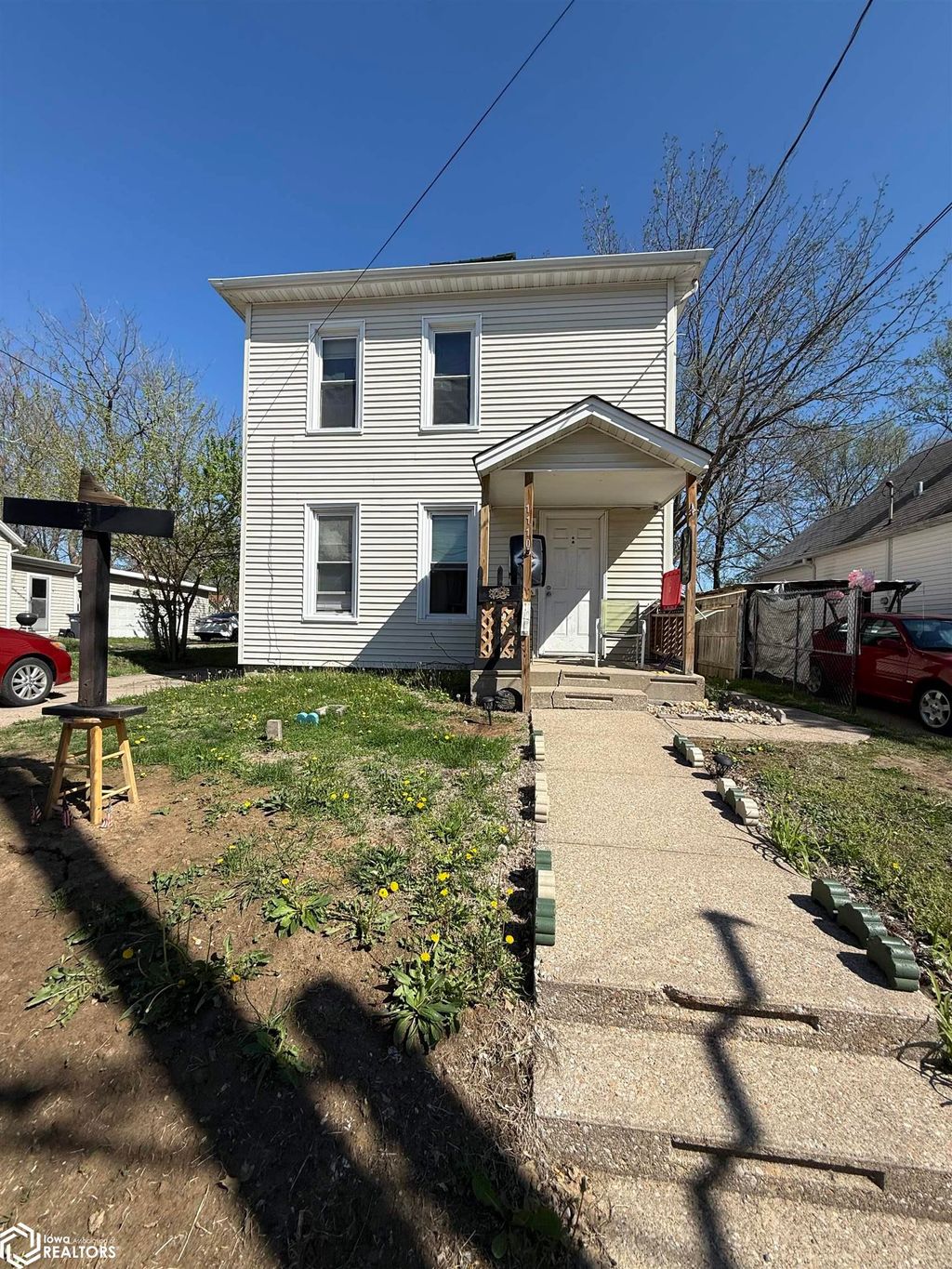 Photo of 1110 Bartlett Street, Burlington, IA 52601 (MLS # 6337444)