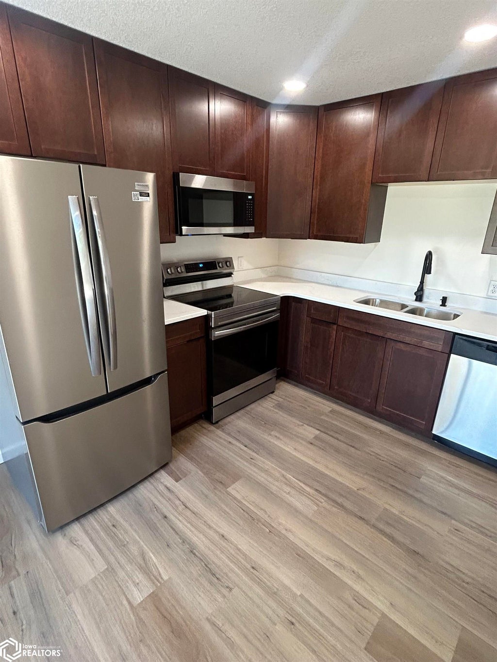 Photo of 2323 S 5th Avenue #4, Marshalltown, IA 50158 (MLS # 6343511)