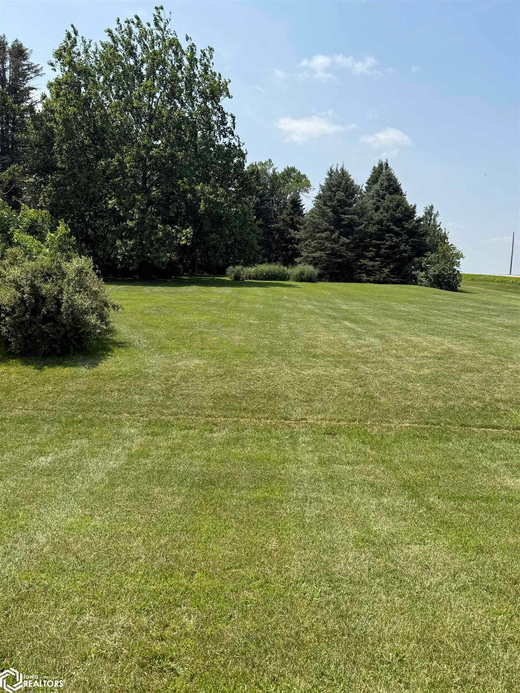 Photo of 4607 580Th Avenue, West Bend, IA 50597 (MLS # 6342315)