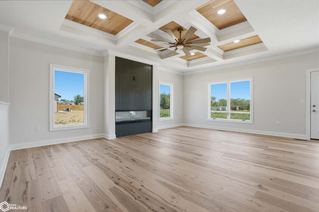Photo of 507 Sunset Drive, New London, IA 52645 (MLS # 6338284)