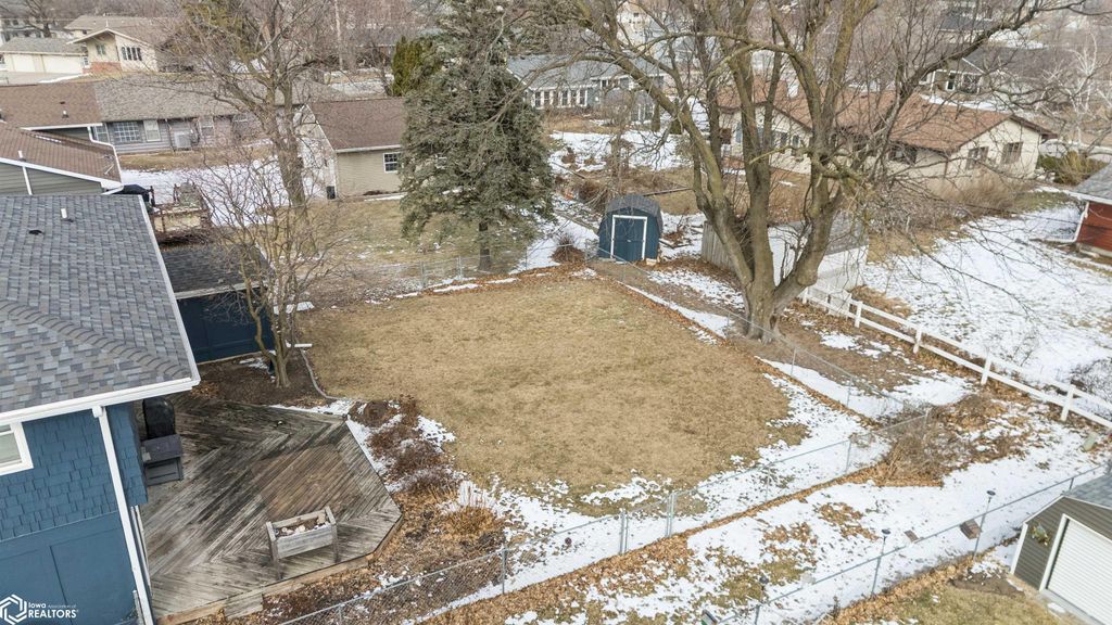 Photo of 1828 Belmont Drive, Grinnell, IA 50112 (MLS # 6335439)
