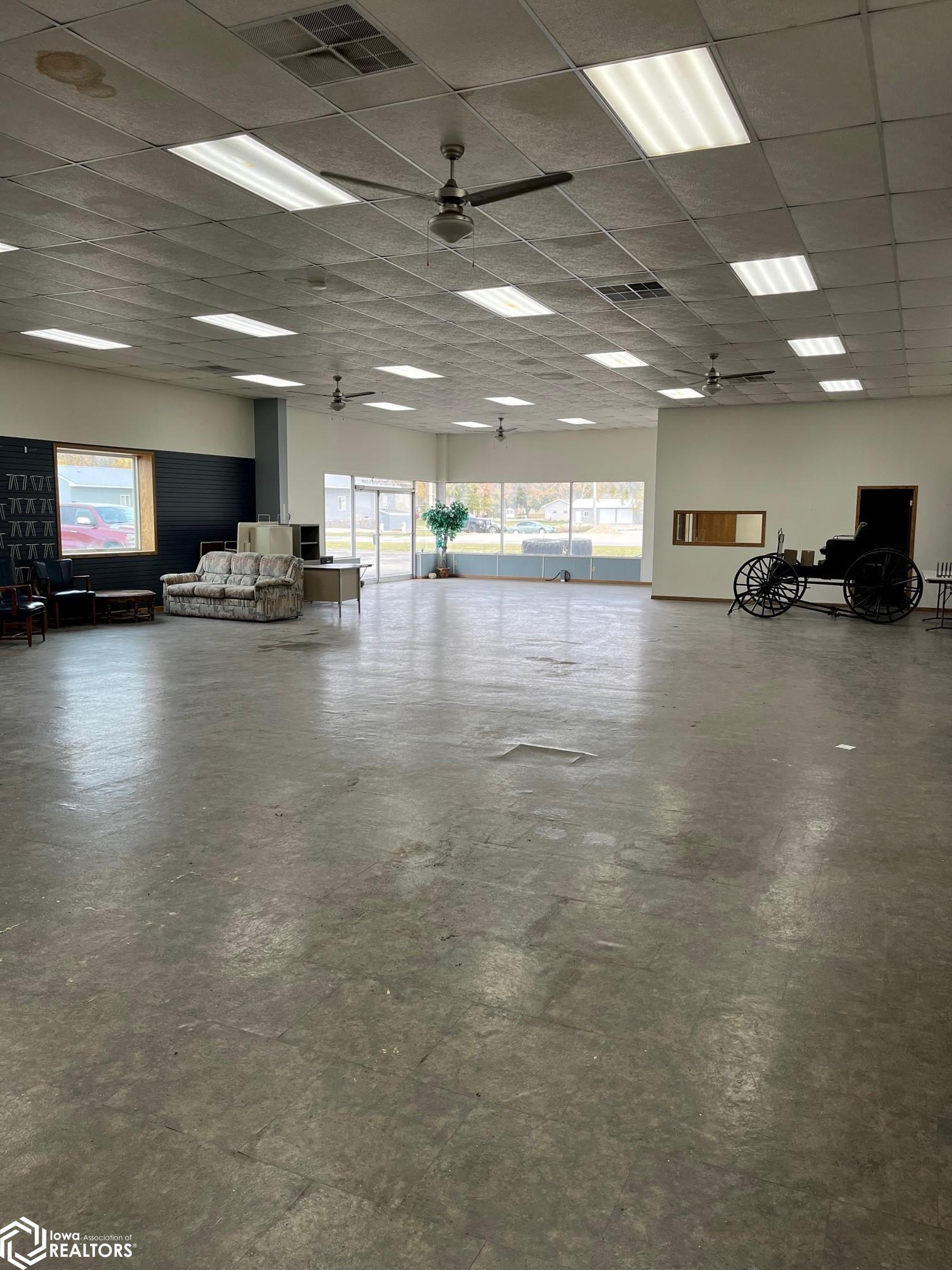 1304 Central Avenue E