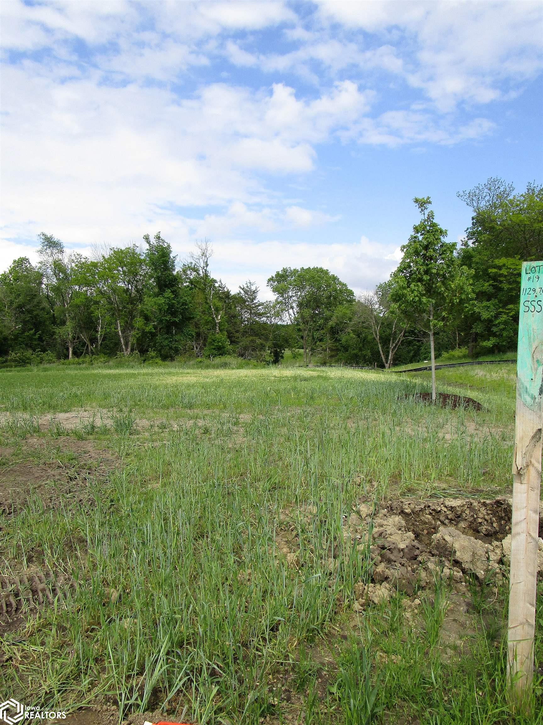 1004 Palisades Court