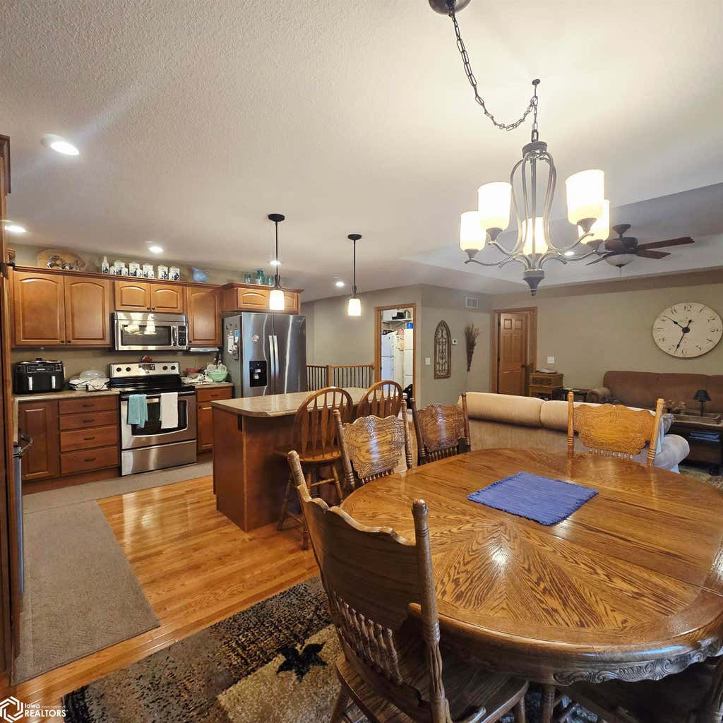 Photo of 1106 Arbor Trace Drive, Oskaloosa, IA 52577 (MLS # 6341565)