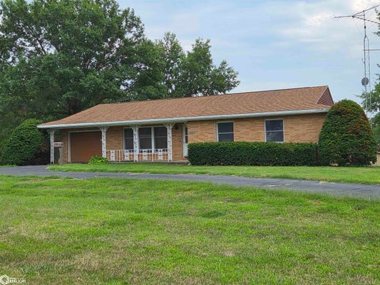 517 W JACKSON ST, SIGOURNEY, IA 52591 - Image e9a10457f5f74d422e54e8726fd02cb3/3624259550