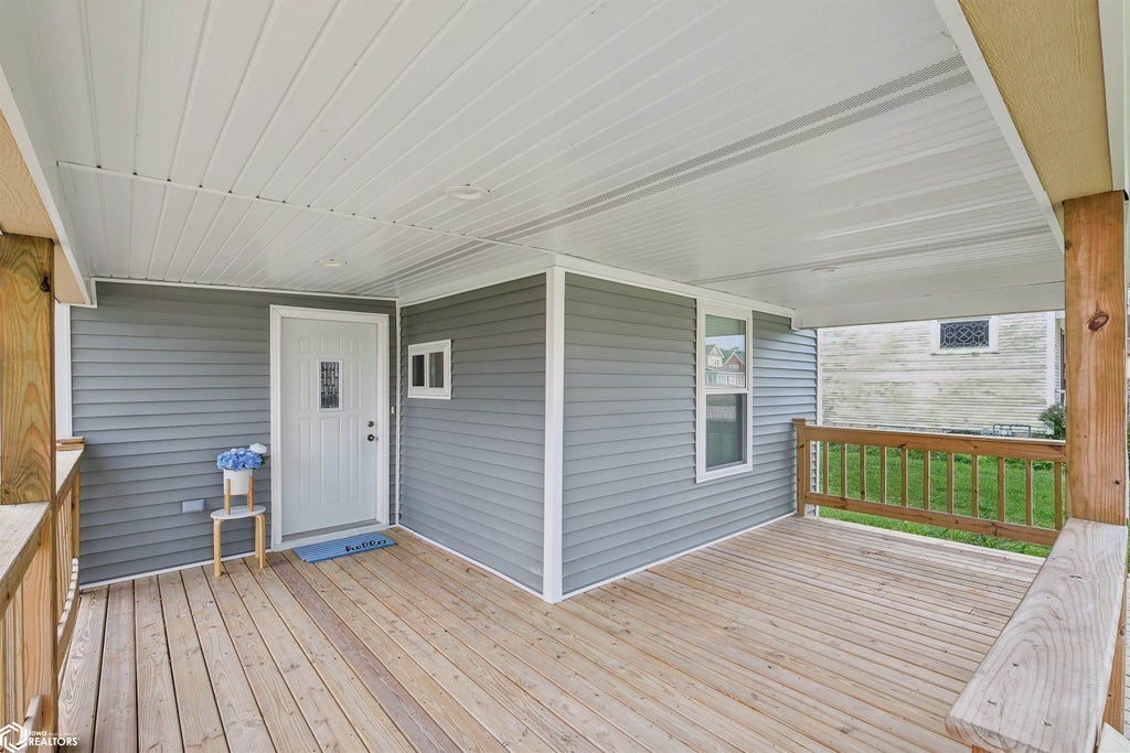 Photo of 622 W Boone Street, Marshalltown, IA 50158 (MLS # 6342325)