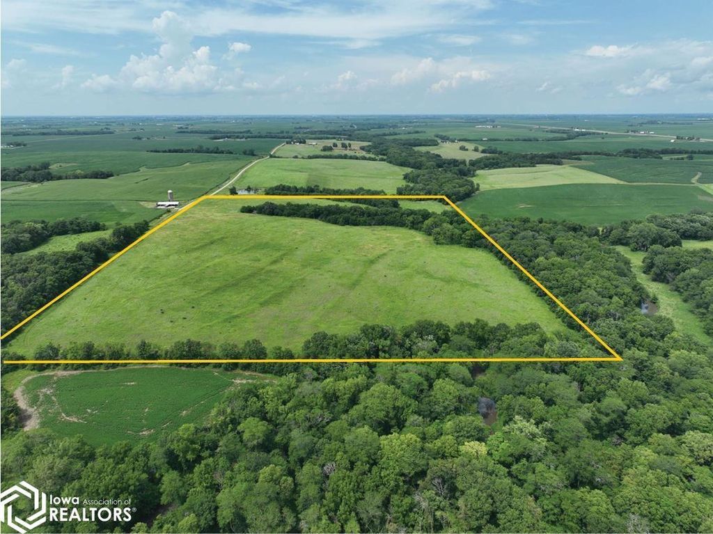 Photo of Iowa Ave., Mount Pleasant, IA 52641 (MLS # 6331608)