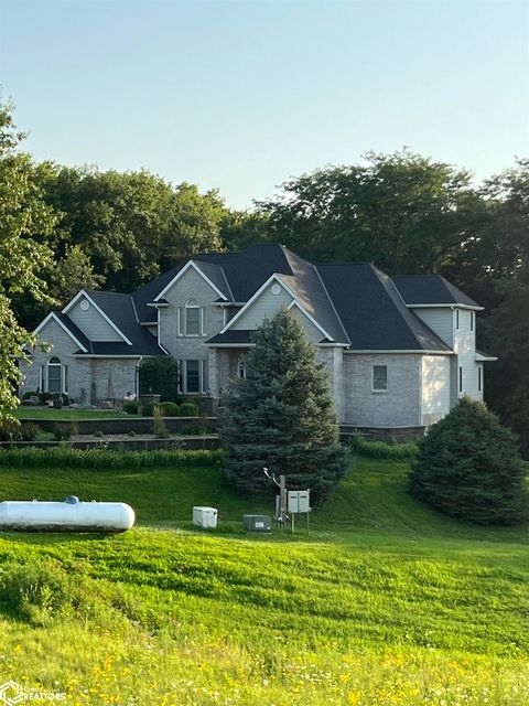 2132 Tahoe Place Clarinda IA 51632