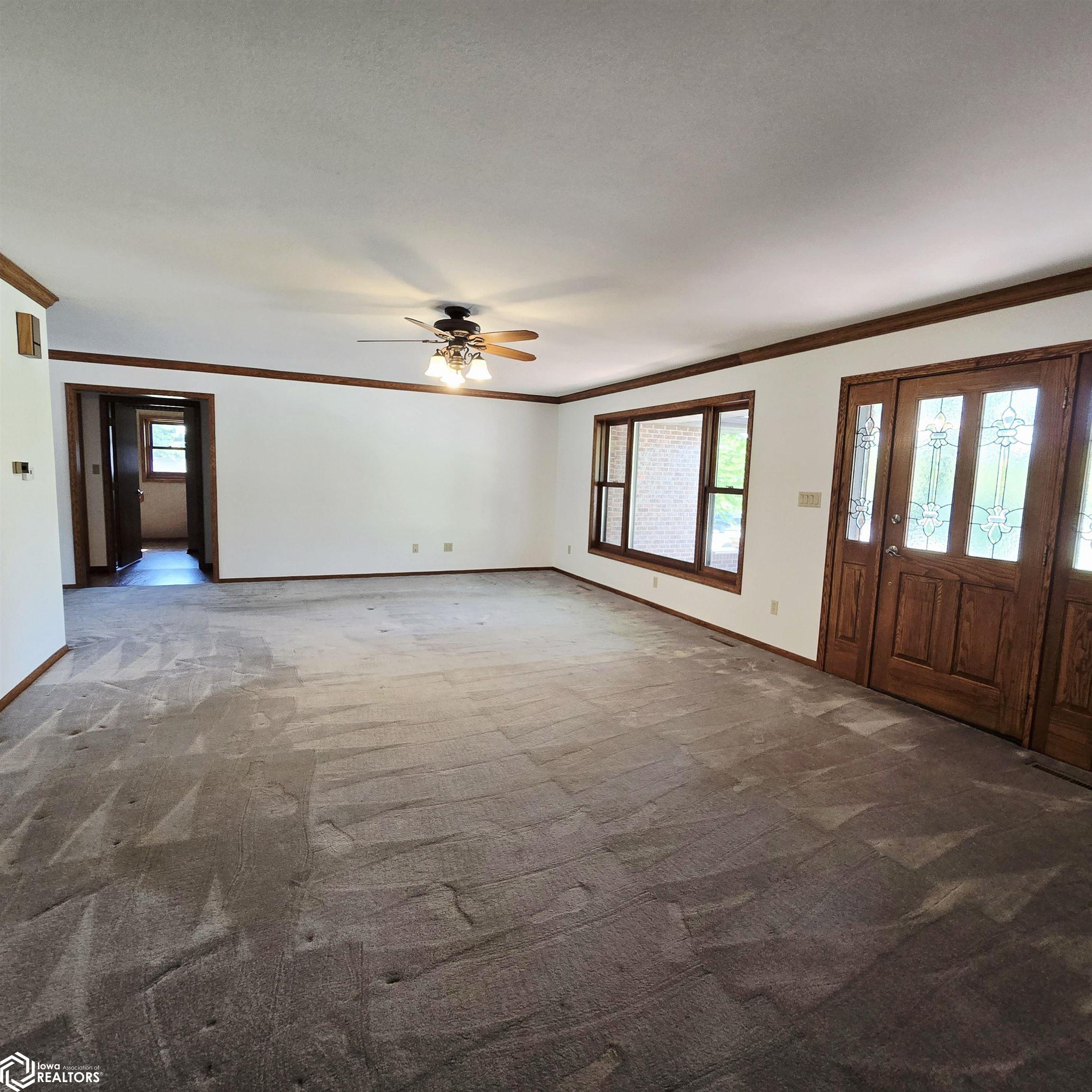 105 W Glendale Road