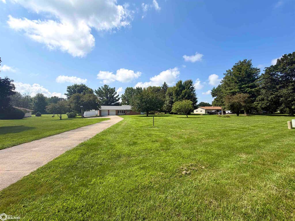 Photo of 4682 Summer St ST, Burlington, IA 52601 (MLS # 6341238)