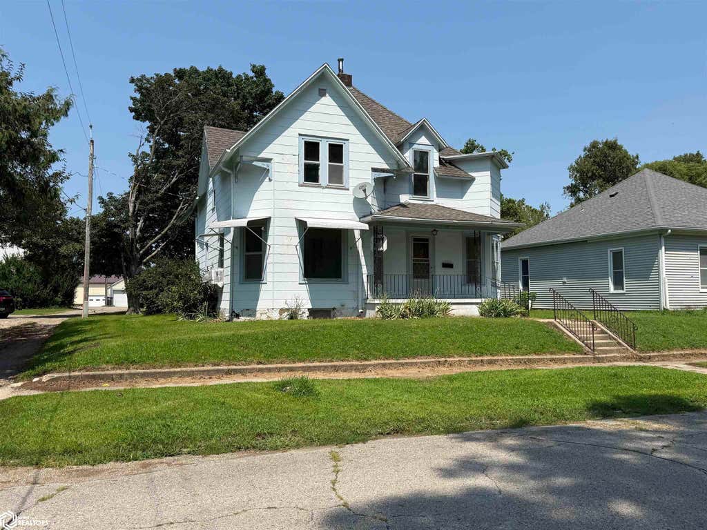 Photo of 1110 16th Avenue, Eldora, IA 50627 (MLS # 6341514)