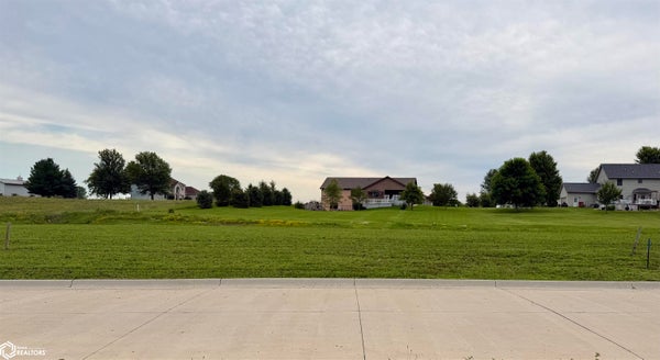 7 N 18TH ST, CHARITON, IA 50049 - Image ec4e982dbe30e9a2addb93bee9d4702e/3129369615