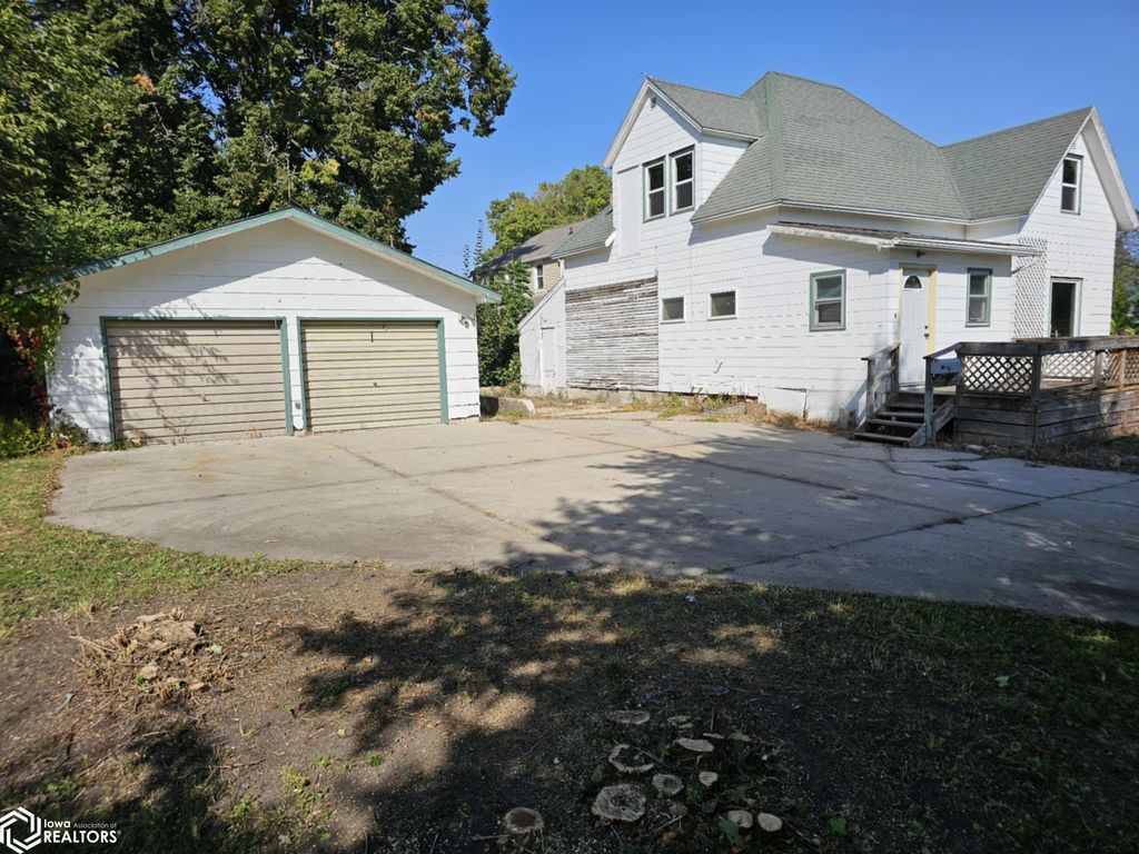 Photo of 422 Cerro Gordo Street, Ackley, IA 50601 (MLS # 6332298)