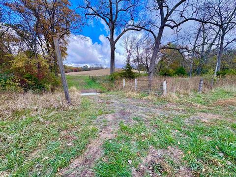 Tiny photo for TBD 185th Street, Mount Pleasant, IA 52641 (MLS # 6333467)