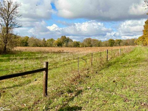 Tiny photo for TBD 185th Street, Mount Pleasant, IA 52641 (MLS # 6333467)