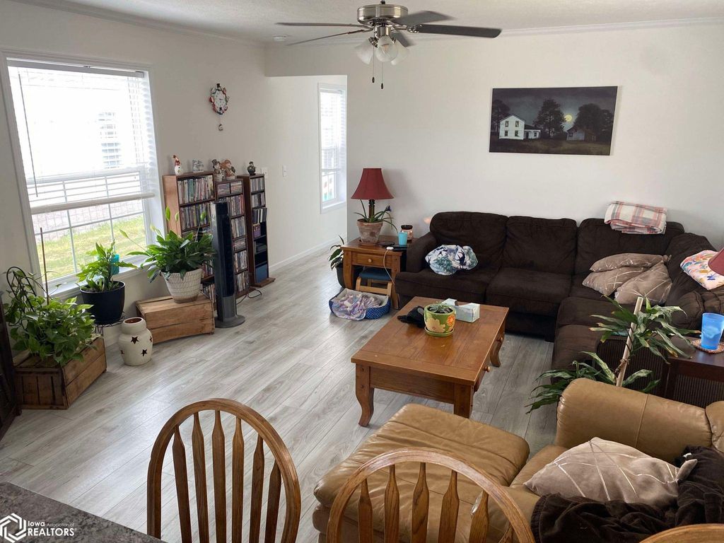 Photo of 1500 E Linden Drive #113, Mount Pleasant, IA 52641 (MLS # 6337498)