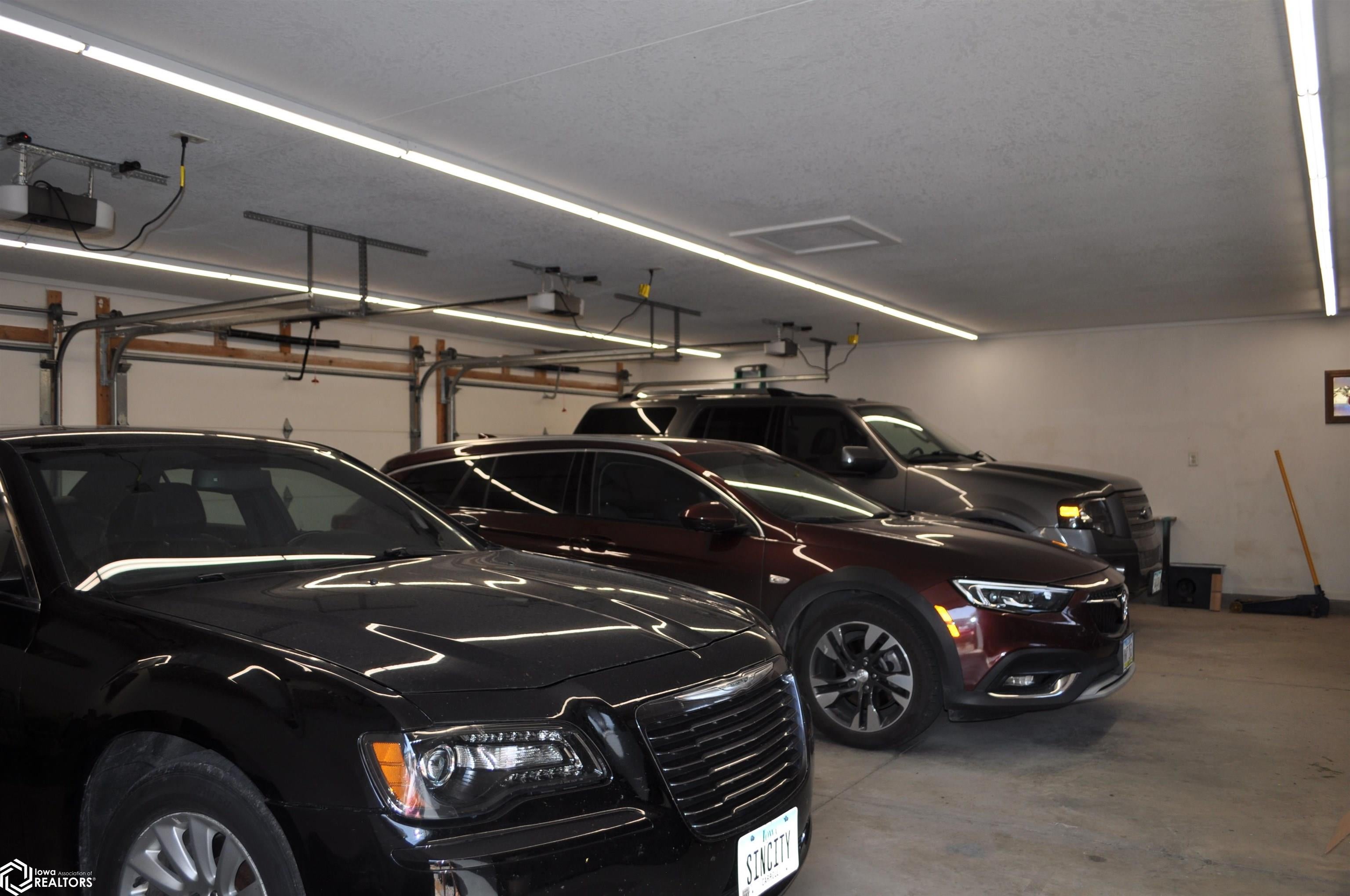 96 Lakeshore Drive