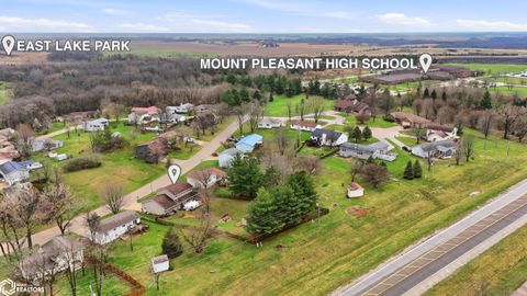 Tiny photo for 909 S Oakbrook Drive, Mount Pleasant, IA 52641 (MLS # 6337025)