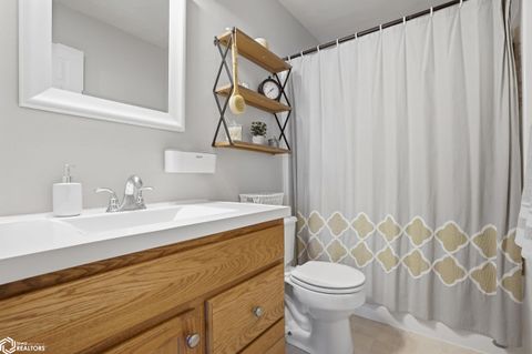 Tiny photo for 909 S Oakbrook Drive, Mount Pleasant, IA 52641 (MLS # 6337025)