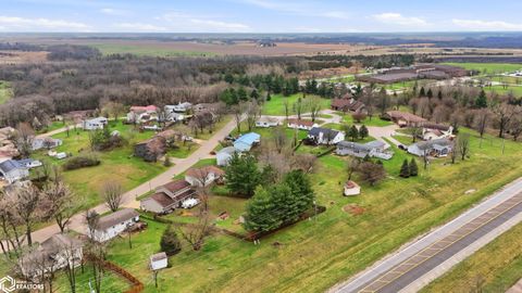 Tiny photo for 909 S Oakbrook Drive, Mount Pleasant, IA 52641 (MLS # 6337025)