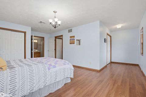 Tiny photo for 909 S Oakbrook Drive, Mount Pleasant, IA 52641 (MLS # 6337025)