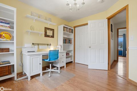 Tiny photo for 909 S Oakbrook Drive, Mount Pleasant, IA 52641 (MLS # 6337025)