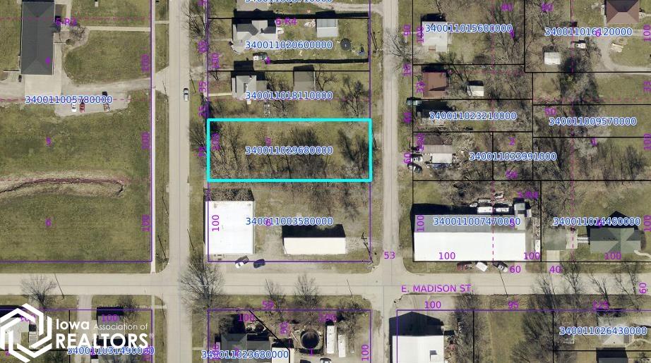Photo of 611 N Main Street, Centerville, IA 52544 (MLS # 6343473)