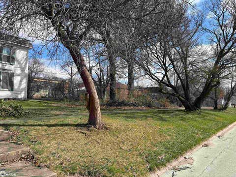 Tiny photo for 615 1st Avenue, Ackley, IA 50601 (MLS # 6335157)