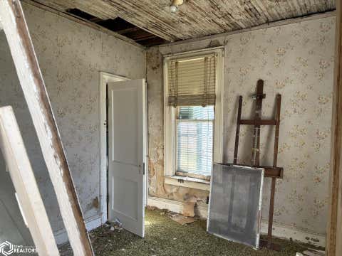 Tiny photo for 615 1st Avenue, Ackley, IA 50601 (MLS # 6335157)