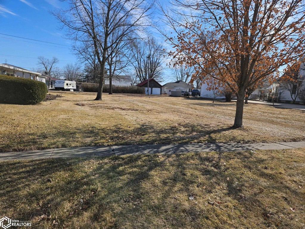 Photo of 502 S White St. St, Mount Pleasant, IA 52641 (MLS # 6335555)