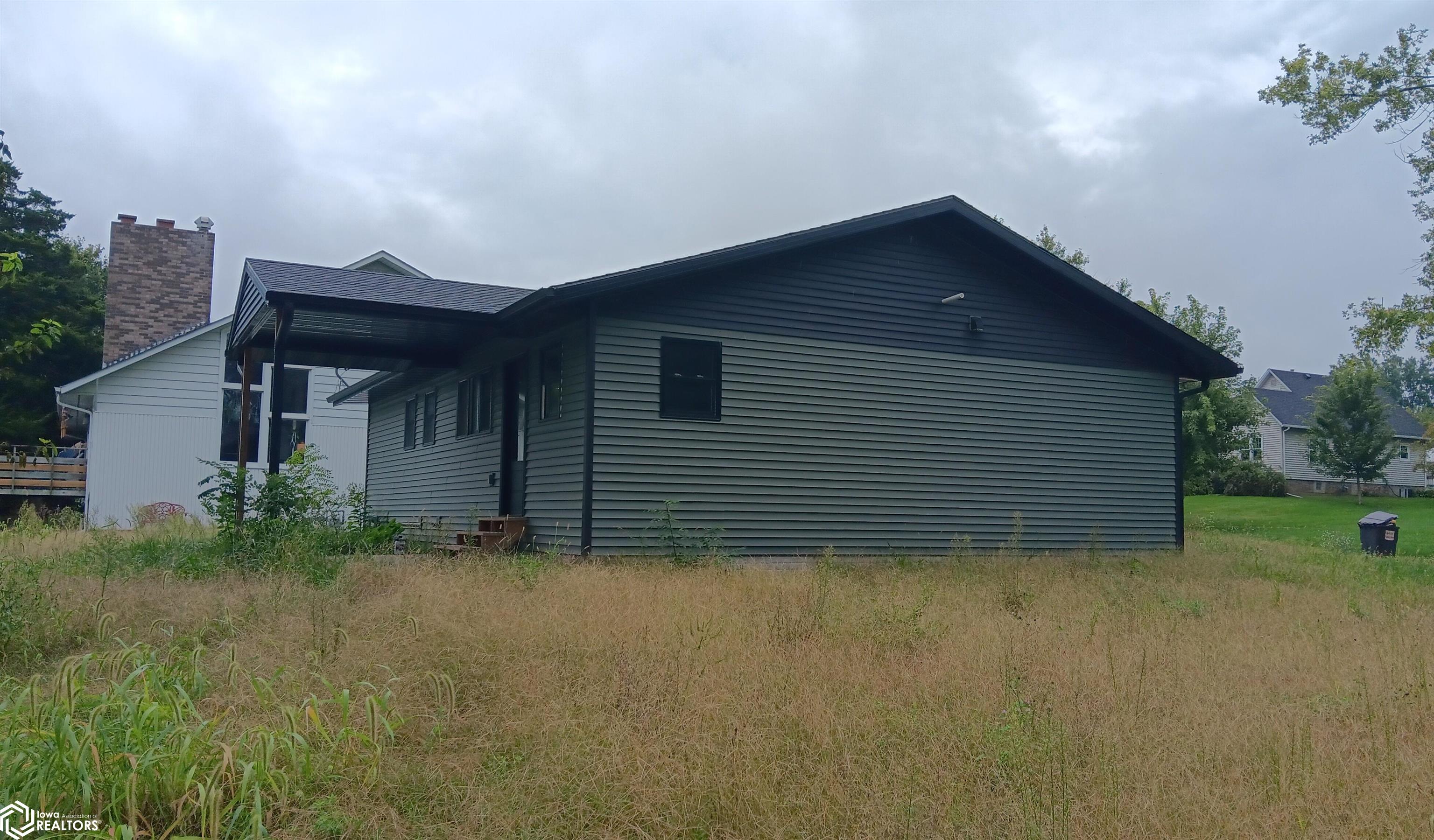 209 Washington Ave. W Avenue W