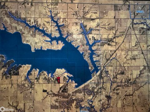 450th Street Mystic IA 52574