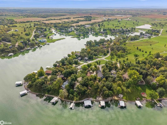 WESTVIEW DR, CRESTON, IA 50801 - Image f3525680b9a9a60d3bf730b2d2cdbff3/1931667223