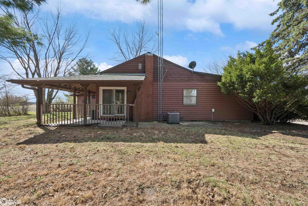 Photo of 22785 Dmc Highway 79, Danville, IA 52623 (MLS # 6336758)
