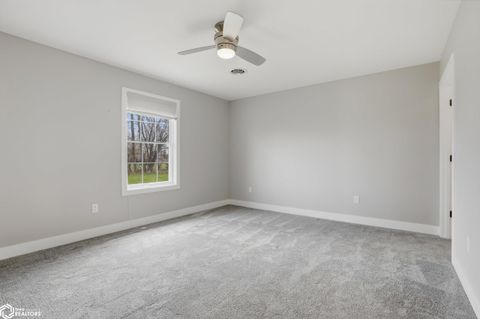 Tiny photo for 614 N Lincoln Street #102, Mount Pleasant, IA 52641 (MLS # 6337137)