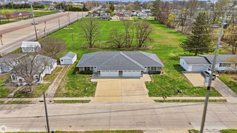 Tiny photo for 614 N Lincoln Street #102, Mount Pleasant, IA 52641 (MLS # 6337137)