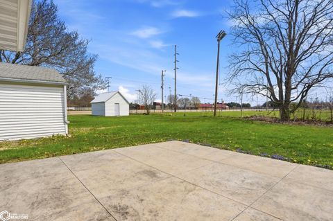 Tiny photo for 614 N Lincoln Street #102, Mount Pleasant, IA 52641 (MLS # 6337137)
