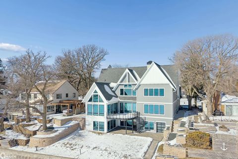 1811 N Shore Drive Clear Lake IA 50428