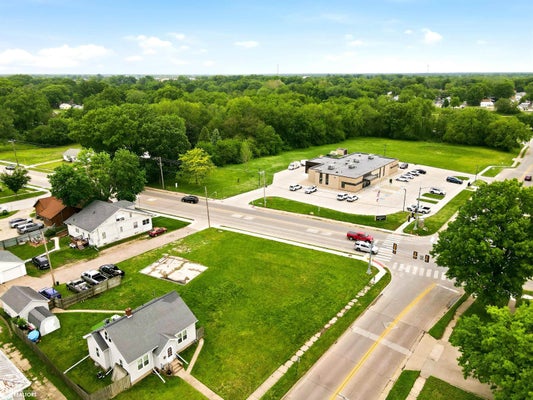 333 CURRAN ST, BURLINGTON, IA 52601 - Image f4a716a99bc7b2b6ce44408bee1a3d90/889774219