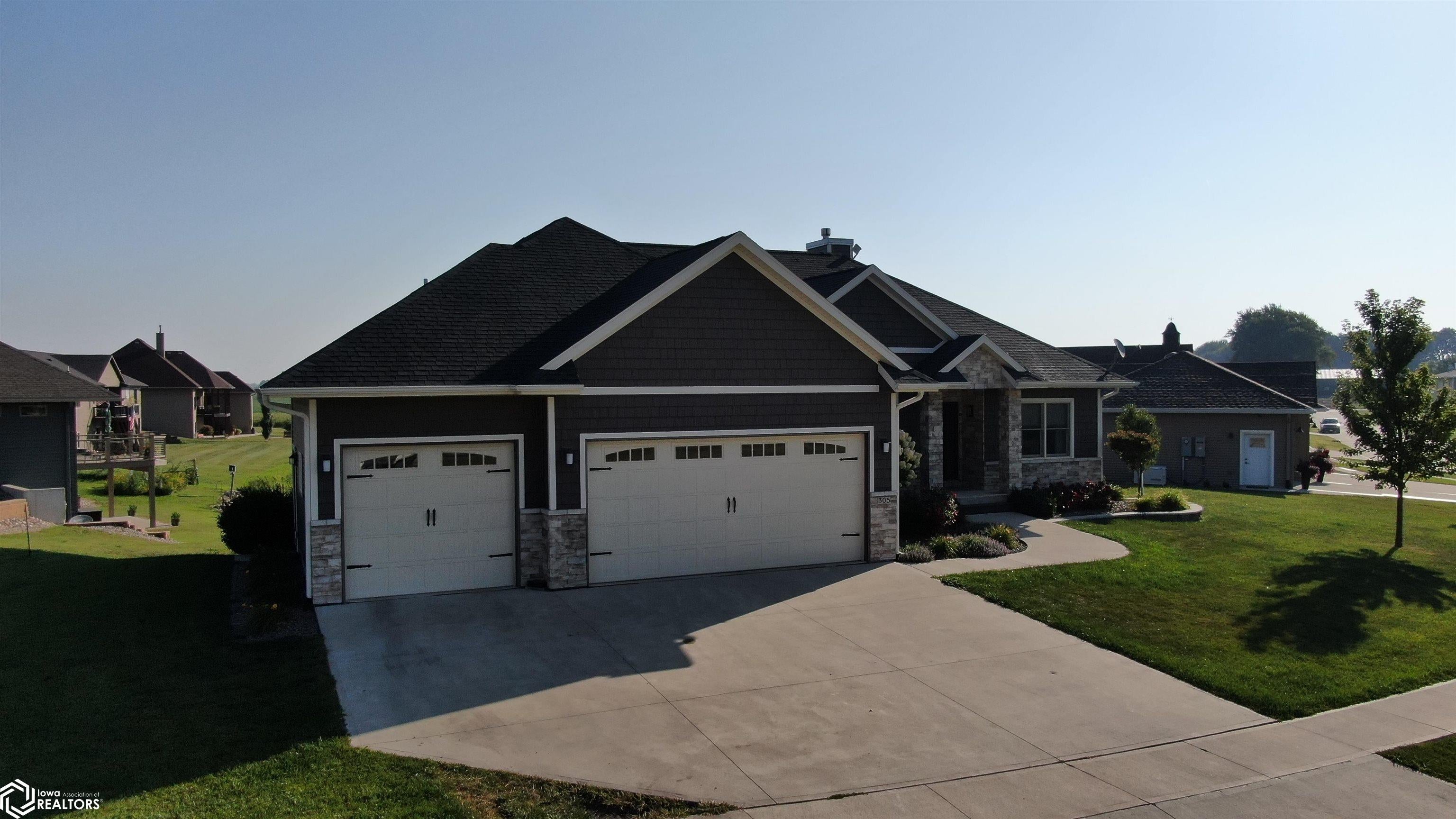 305 White Fox Drive