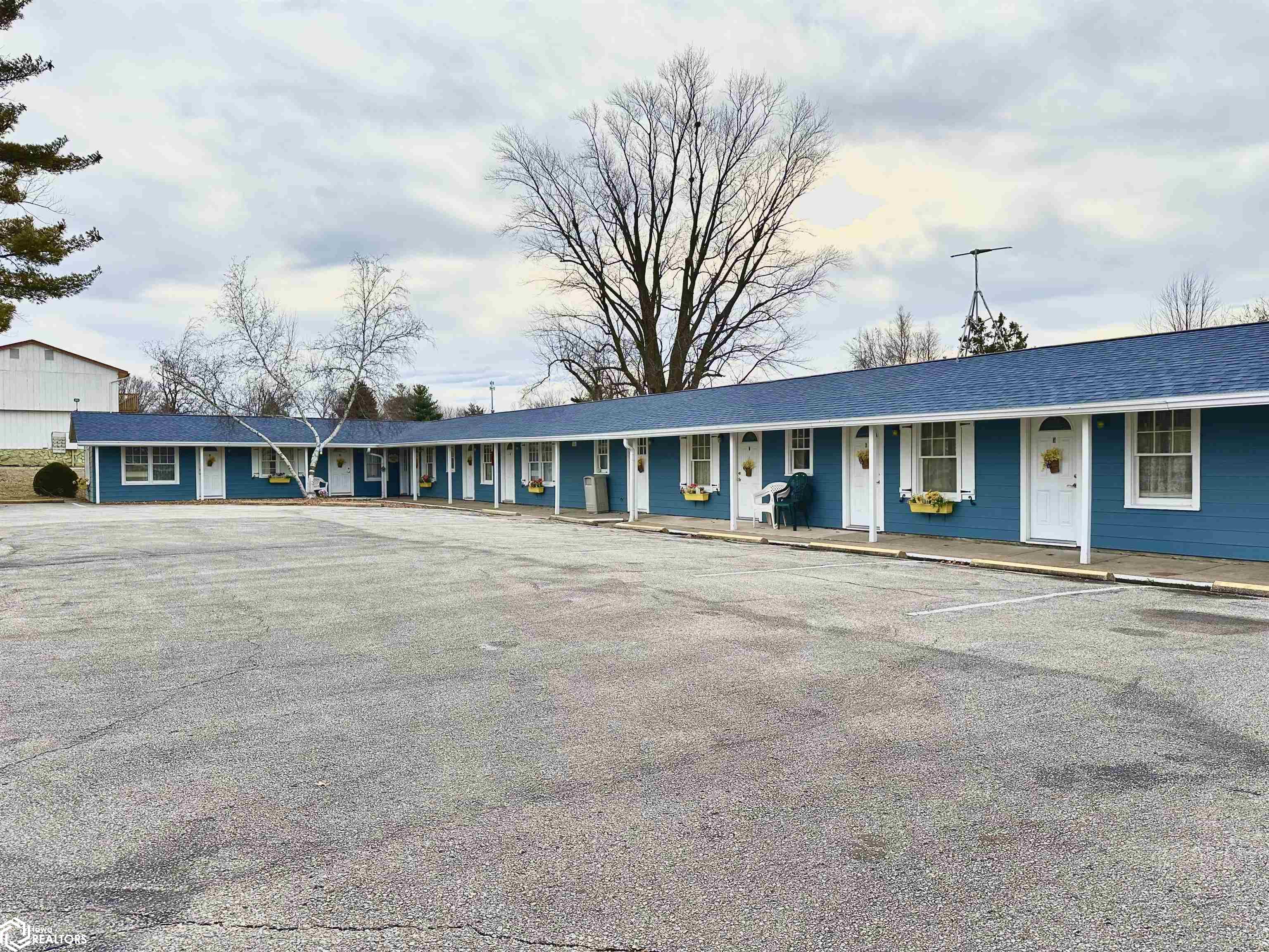 1610 Mulholland Street