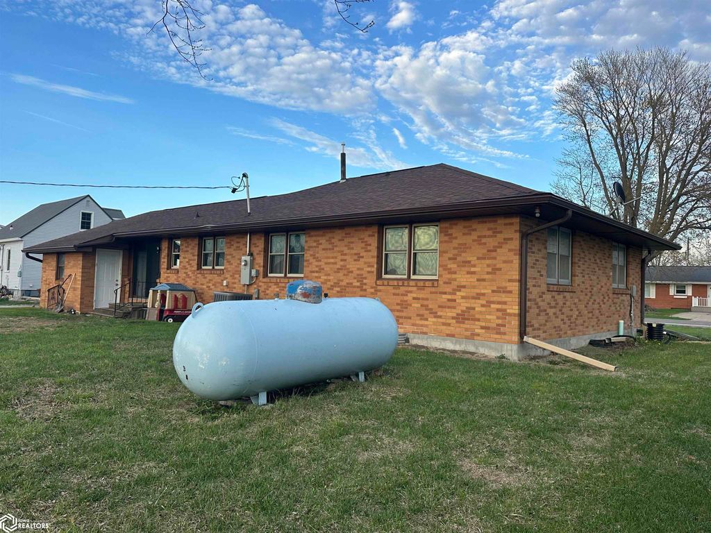 Photo of 303 N Main Street, Olds, IA 52647 (MLS # 6337165)