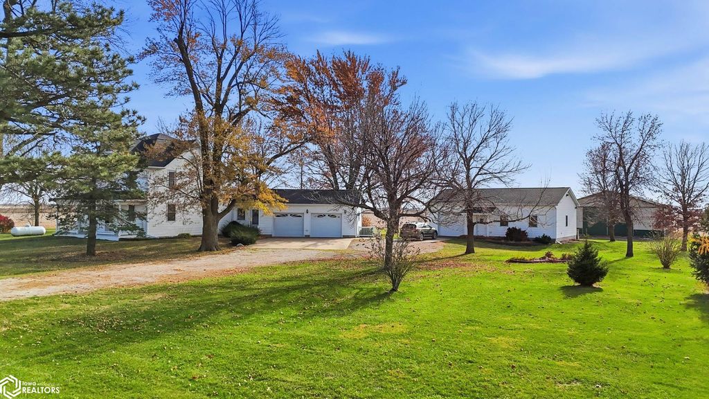 Photo of 1712 335th St, Salem, IA 52649 (MLS # 6337000)